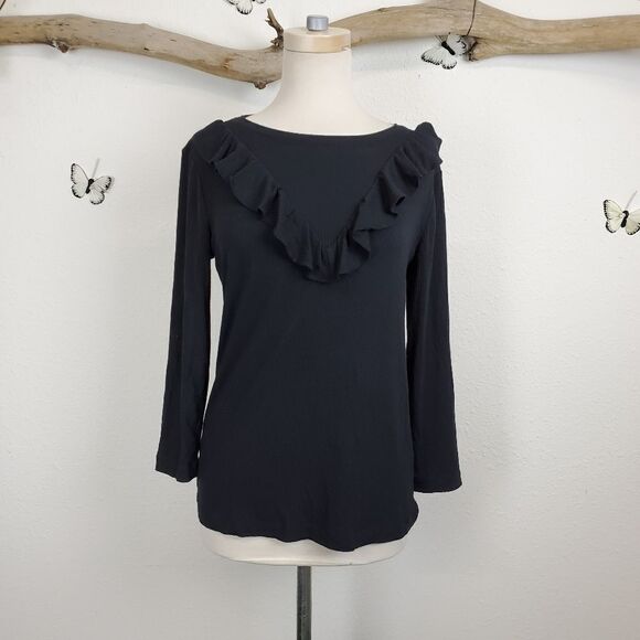 Ann Taylor Sweaters - Ann Taylor black ribbed ruffled front sweater